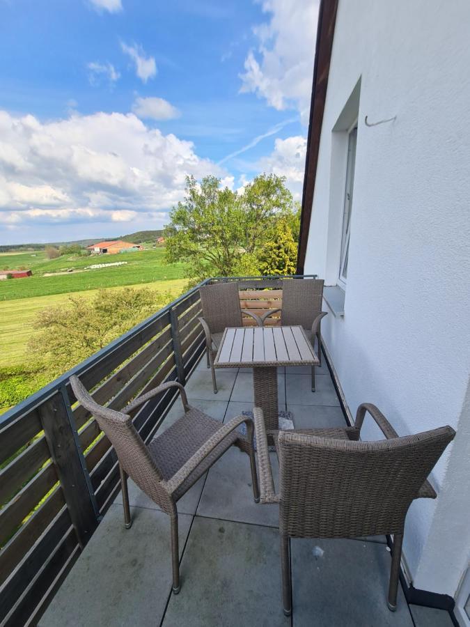 Pilgrims "Rosalie" Grosse Fewo Mit 3 Schlafzimmern, 1Bad, 2 Wc, Balkon, Fast Internet Brilon Esterno foto